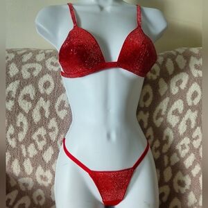 New Victoria secret Shine Triangle Bralette & V-String Panty Set.